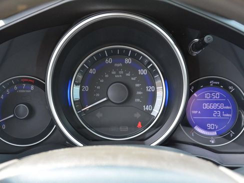 Used 2015 Honda Fit EX image 23
