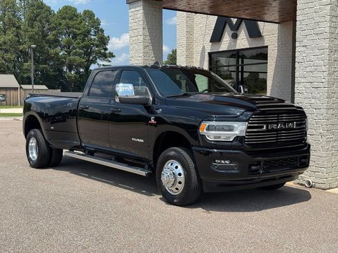 Used 2024 RAM 3500 Laramie w/ Sport Appearance Package AWD/4WD image 21