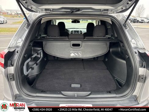 Used 2017 Jeep Cherokee Sport w/ Safety Group image 28