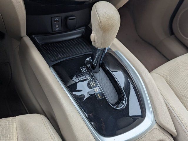 Used 2014 Nissan Rogue SV AWD/4WD image 22