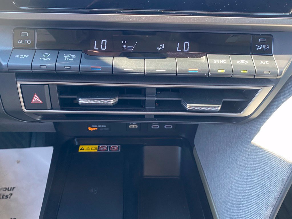 Used 2026 Toyota Camry LE FWD image 23