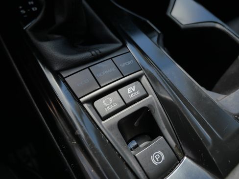 Certified 2025 Toyota Camry LE w/ Convenience Package AWD/4WD image 34