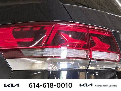 Used 2022 Volkswagen Atlas SE w/ Panoramic Sunroof Package AWD/4WD image 15