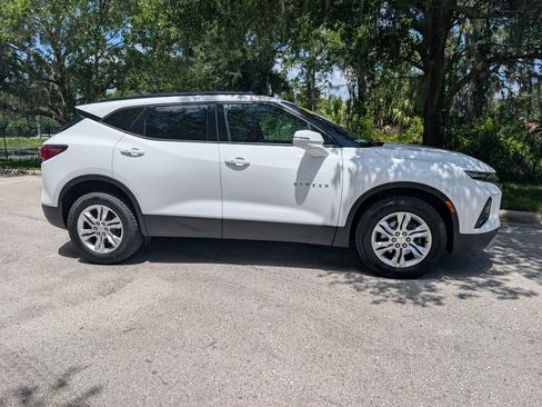 Used 2021 Chevrolet Blazer LT FWD image 10