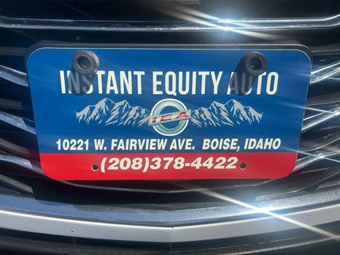 Used 2022 Chevrolet Malibu LT FWD image 32