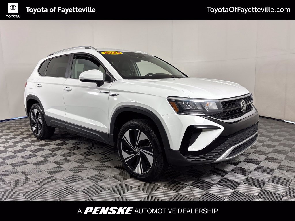Used 2024 Volkswagen Taos SE AWD/4WD image 13