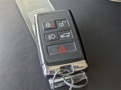 Certified 2022 Land Rover Range Rover Sport HSE Silver Edition image 24