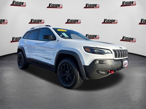 Used 2022 Jeep Cherokee Trailhawk w/ Premium Leather Package image 3
