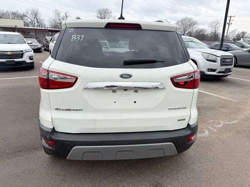 Used 2019 Ford EcoSport Titanium image 4