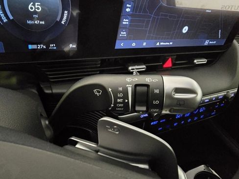 New 2025 Hyundai Ioniq 5 SEL image 21