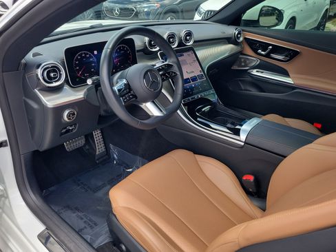 Certified 2024 Mercedes-Benz CLE 300 4MATIC Coupe image 17