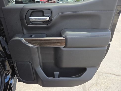 Used 2021 Chevrolet Silverado 1500 RST AWD/4WD image 26