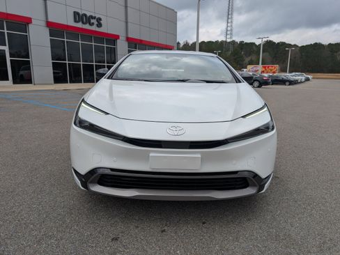 New 2026 Toyota Prius XLE image 9