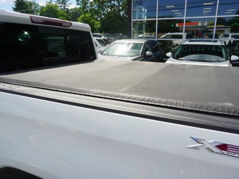 Used 2020 GMC Sierra 1500 SLT w/ SLT Premium Package AWD/4WD image 10