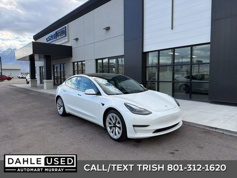 Used 2022 Tesla Model 3 Long Range image 1