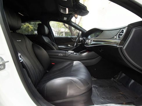 Used 2020 Mercedes-Benz S 63 AMG 4MATIC Sedan w/ Warmth & Comfort Package image 43