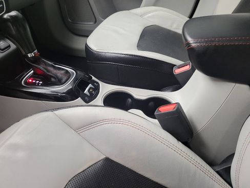 Used 2018 Jeep Compass Limited w/ Navigation Group FWD image 26