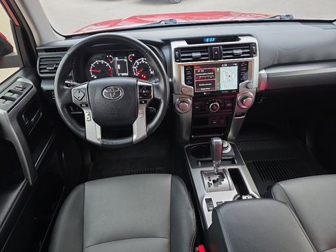 Used 2024 Toyota 4Runner SR5 Premium image 23