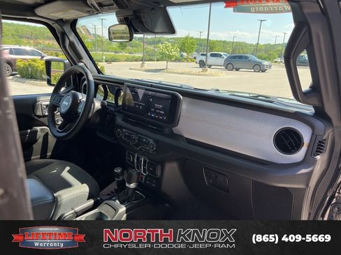 Used 2025 Jeep Wrangler Unlimited Sport S 4xe AWD/4WD image 27