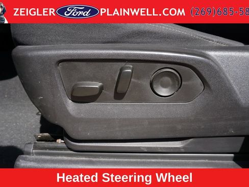Used 2024 Chevrolet Silverado 1500 LT AWD/4WD image 18