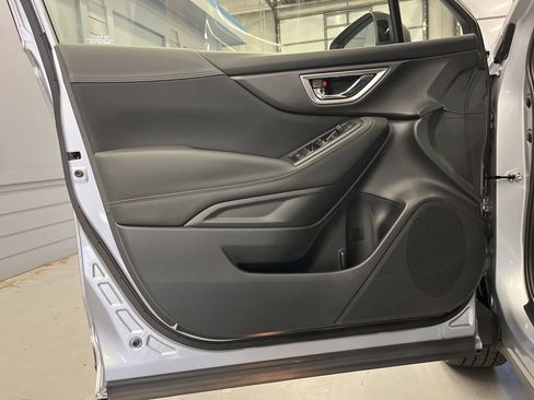 Certified 2023 Subaru Forester Premium image 9