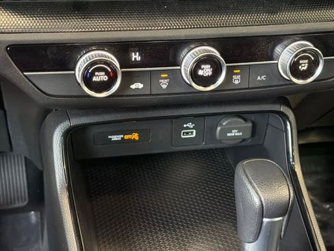 Used 2023 Honda CR-V LX image 22