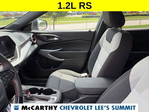 Used 2025 Chevrolet Trax RS w/ Driver Confidence Package FWD image 45