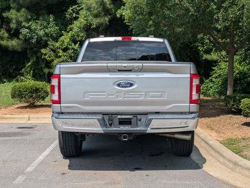 Certified 2021 Ford F150 Lariat AWD/4WD image 4