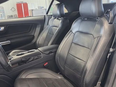 Used 2019 Ford Mustang GT Premium w/ Equipment Group 401A image 20