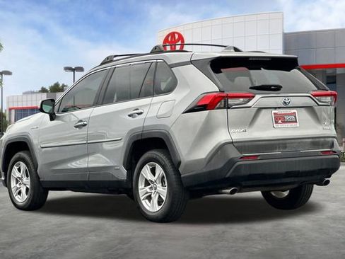 Certified 2020 Toyota RAV4 XLE image 6