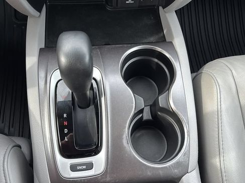 Used 2017 Honda Pilot EX-L image 24