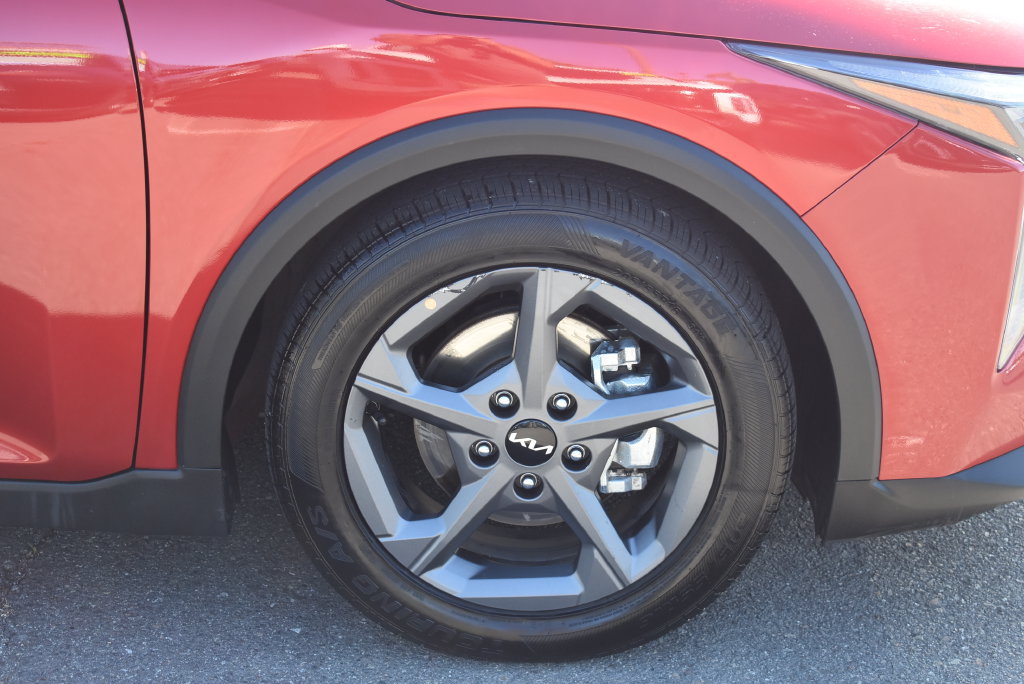 Used 2025 Kia K4 FWD image 9