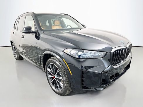 New 2026 BMW X5 xDrive50e w/ M Sport Package AWD/4WD image 3