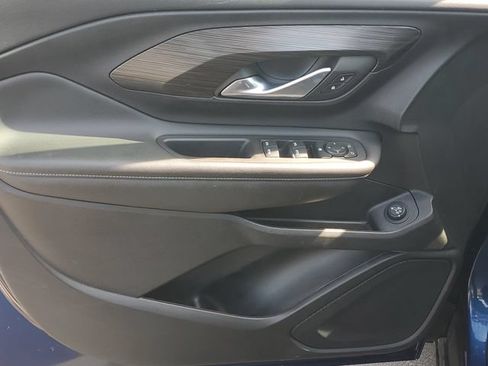 Certified 2022 GMC Terrain SLE w/ Driver Convenience Package FWD image 15