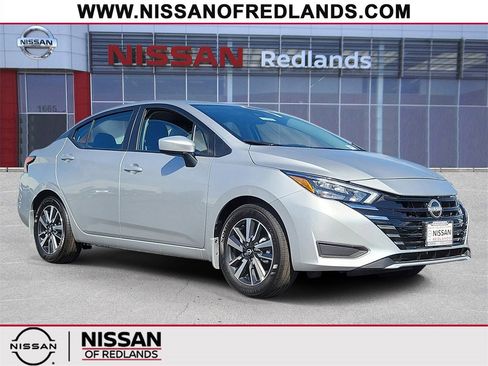 New 2025 Nissan Versa SV w/ Trunk Package image 1