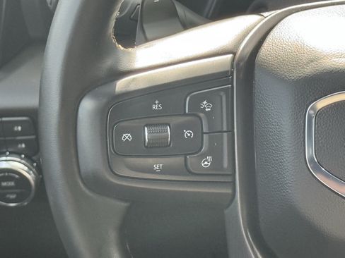 Used 2025 GMC Sierra 1500 AT4 w/ Technology Package AWD/4WD image 13