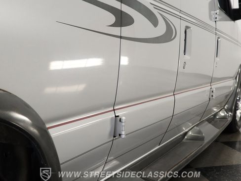 Used 2006 Ford E-150 and Econoline 150 image 26