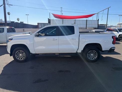 Used 2024 Chevrolet Colorado LT image 23