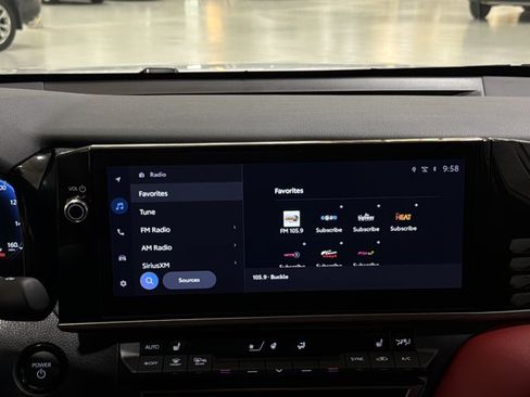 Used 2025 Toyota Camry XSE FWD image 31