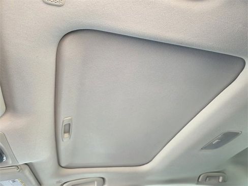 Used 2025 Toyota Corolla XLE image 19