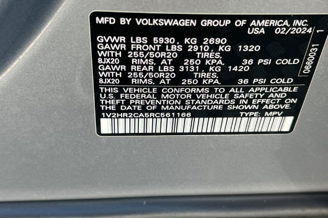 Used 2024 Volkswagen Atlas SE AWD/4WD image 35