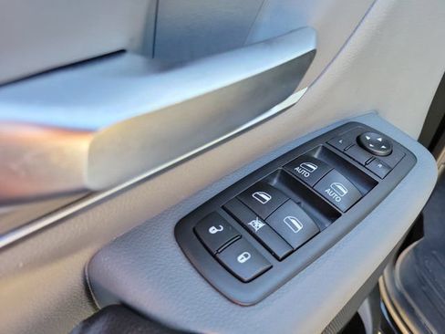 Used 2019 RAM 1500 Big Horn RWD image 22
