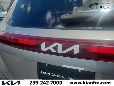 Certified 2024 Kia Seltos EX FWD image 10