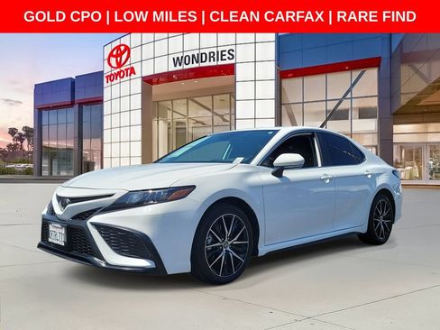 Used 2024 Toyota Camry SE w/ Blackout Package (TMS) FWD image 2