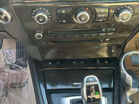 Used 2008 BMW 650i Convertible RWD image 12