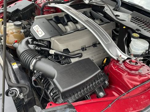 Used 2017 Ford Mustang GT Premium w/ GT Performance Package RWD image 34