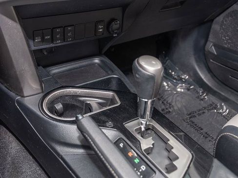 Used 2018 Toyota RAV4 Limited w/ All Weather Liner Package AWD/4WD image 16