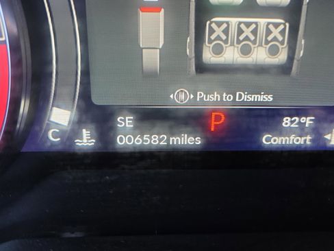 Used 2025 Acura RDX w/Technology Package image 32