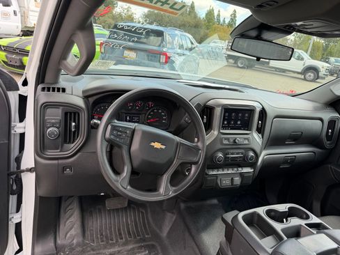 Used 2025 Chevrolet Silverado 1500 W/T RWD image 11