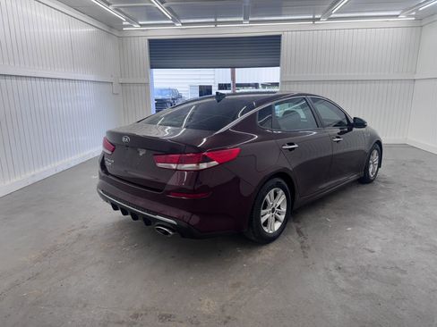 Used 2020 Kia Optima LX image 5